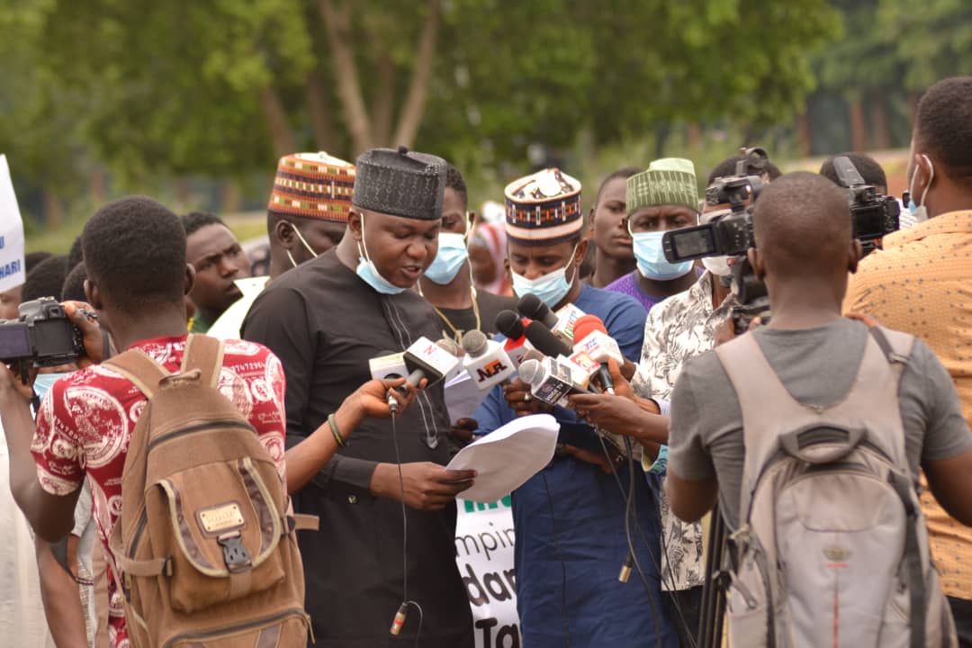 Group push for more funding for armed forces, pass vote of confidence on service chiefs