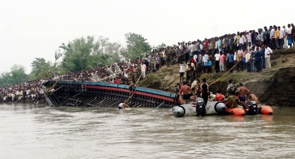 Bye-Election: About 3 Policemen Killed as boat capsizes in Bayelsa