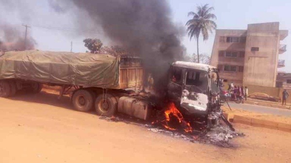 Angry Mob Sets Dangote Trailers Ablaze Over Killing Of A Baby