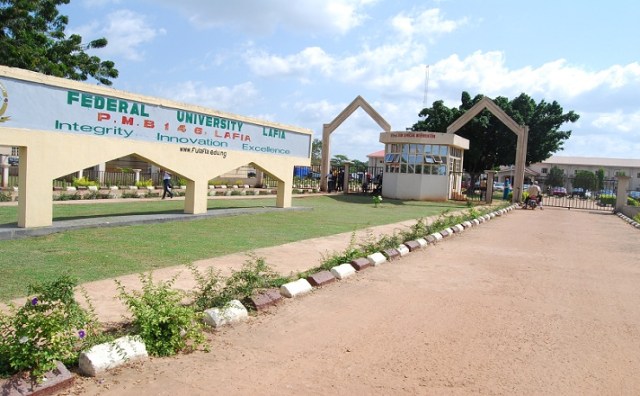Parents Groans Over Outrageous Hike Fees In FUL, Demands For VC’sSack