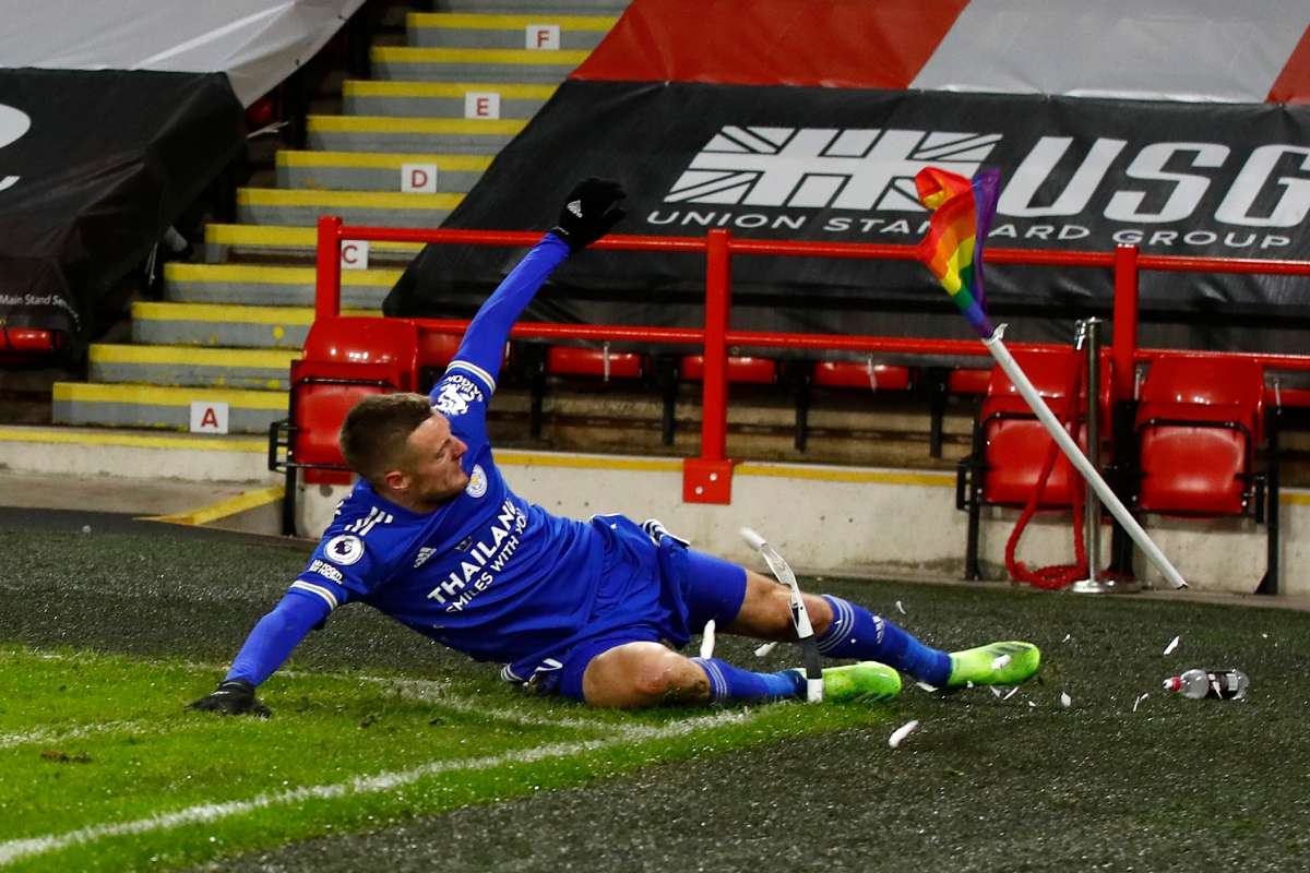Vardy writes pro-LGBT message on Rainbow Laces corner flag he smashed