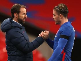 Southgate urges England’s stars to be ‘good ambassadors’
