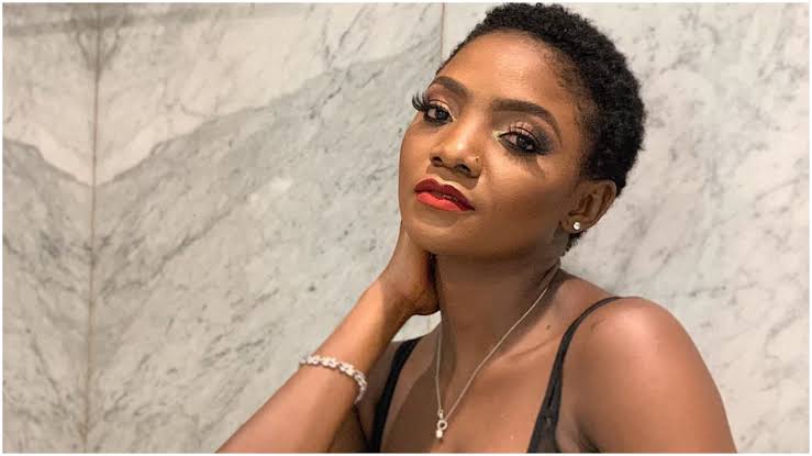 Simi slams those insisting to hear the side of an abusive husband in a domestic violence case