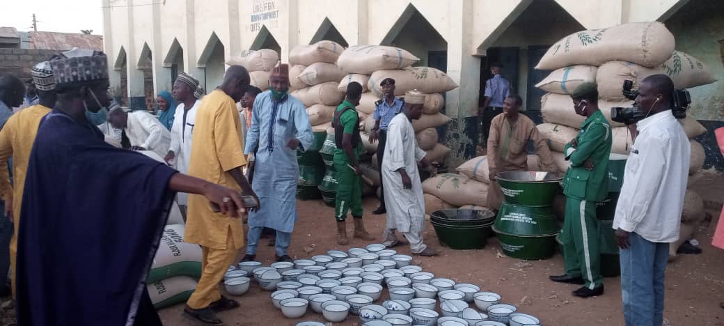 Lawmaker In Sokoto Assists His Subjects With Animal Feeds