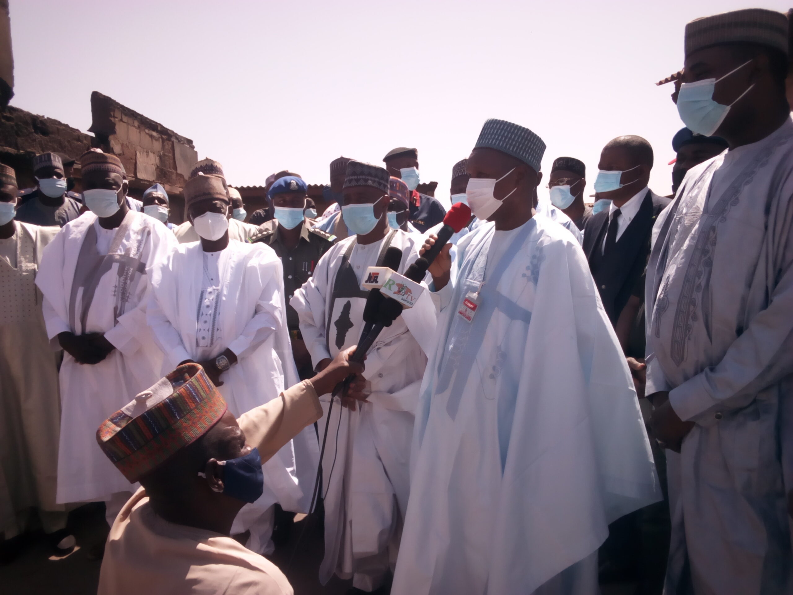 Masari, Mangal Visit Sokoto, Commiserate With State Gov’t and Fire victims