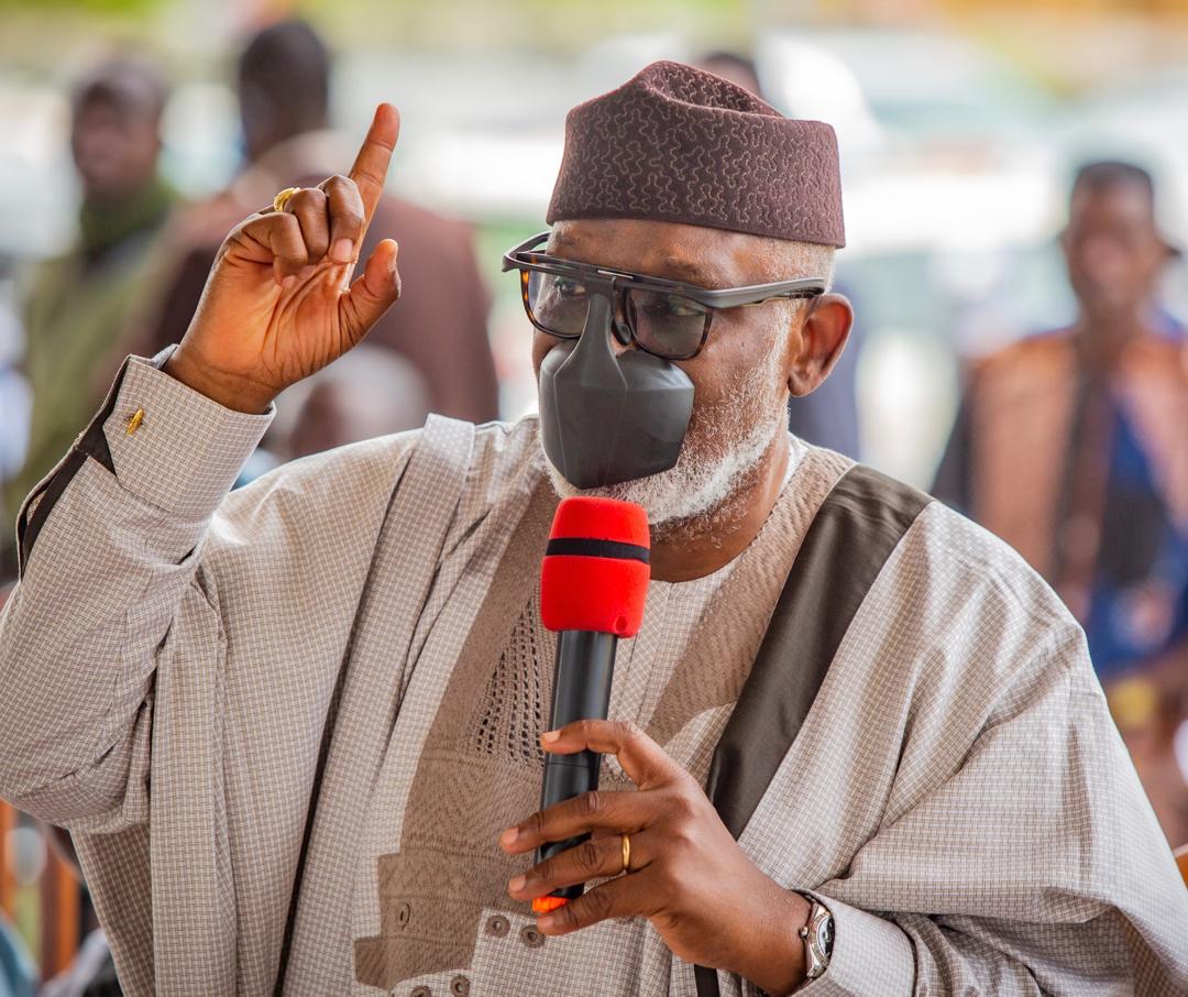 Gov Akeredolu arrives Nigeria 24hrs after rumoured death, endorses wife’s Senatorial bid