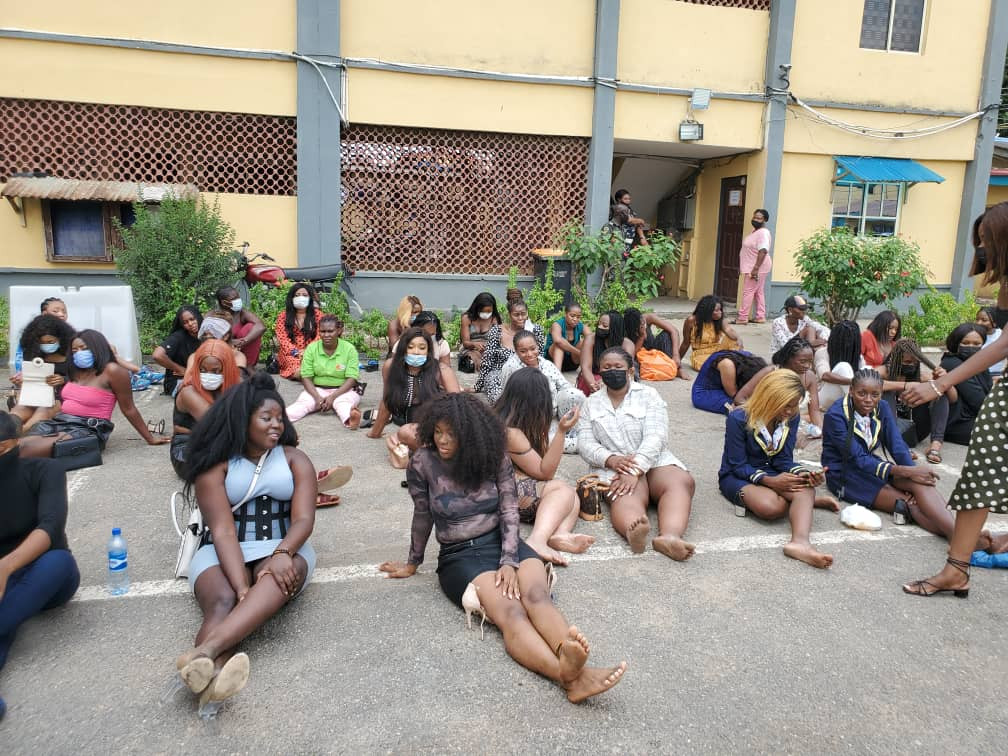 Lagos police arrest 237 clubgoers for violating COVID-19 protocols