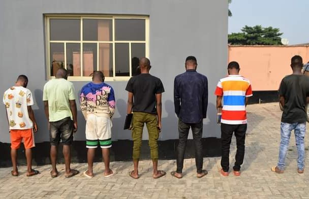 EFCC arrests seven in Ibadan over alleged internet fraud