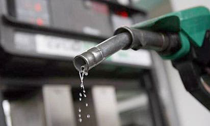 Fuel Scarcity: IPMAN members block depots
