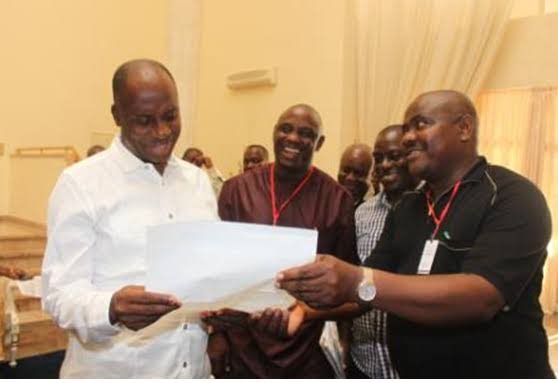 Wike Mocks Amaechi, Says ‘I Taught Him A Lesson In Politics’
