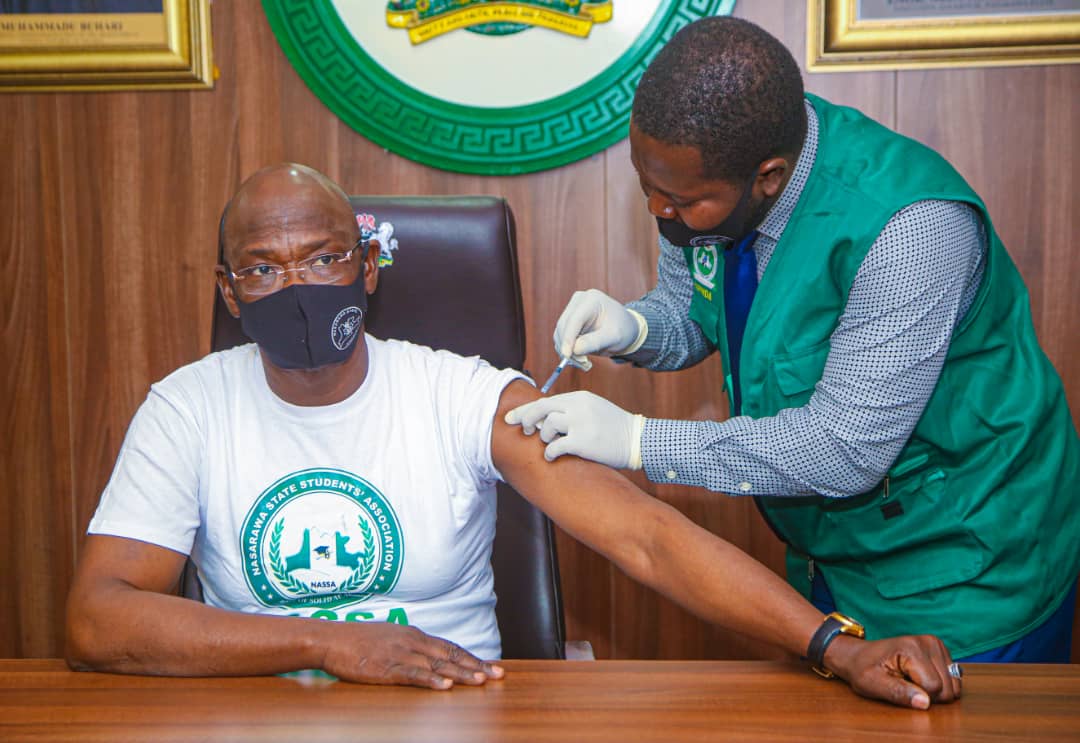 Covid19 Vaccination: Gov. Sule, Dr. Akabe, takes the jab, demands compliance from front line workers 