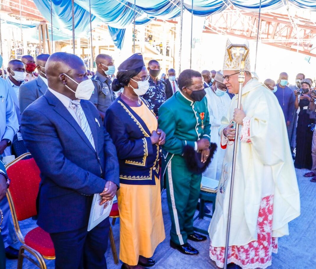 “Don’t Allow The Pulpit To Be Used For Division And Hatred”, Governor Lalong Charges Religious Leaders As New Catholic Archbishop Of Jos Is Installed