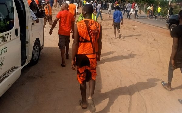 IDPs Block Makurdi-Lafia Highway, Protest Killing Of Seven By Herdsmen