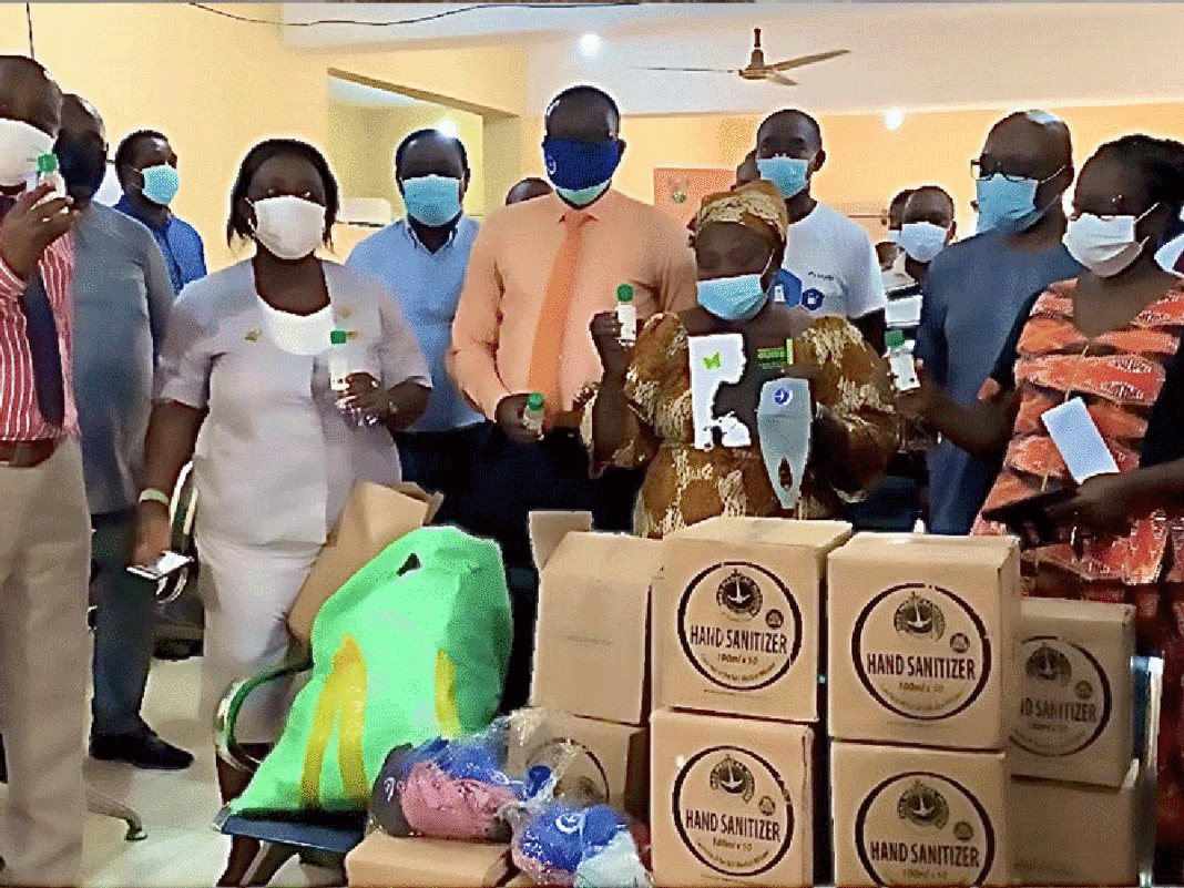 Seadogs donate medical equipment to A’Ibom hospital