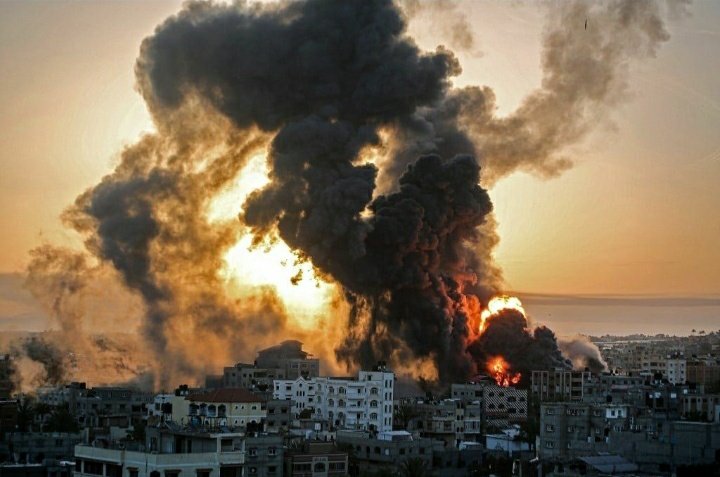 Gaza: Egypt sends ambulances to evacuate wounded Palestinians