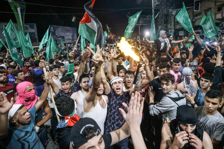 Celebrations in Gaza as Israeli-Palestinian ceasefire takes hold