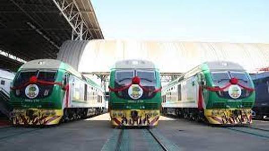 Buhari inaugurates Lagos-Ibadan railway operation, calls it milestone achievement