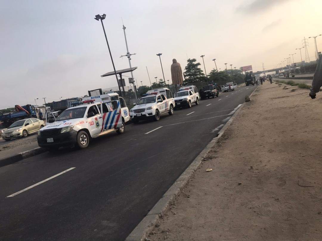 PHOTOS: Lagos Police Take Over Ojota Ahead Of Yoruba Nation Rally