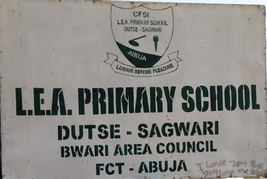 Primary Schools Teachers Protest Unpaid Salary in Abuja