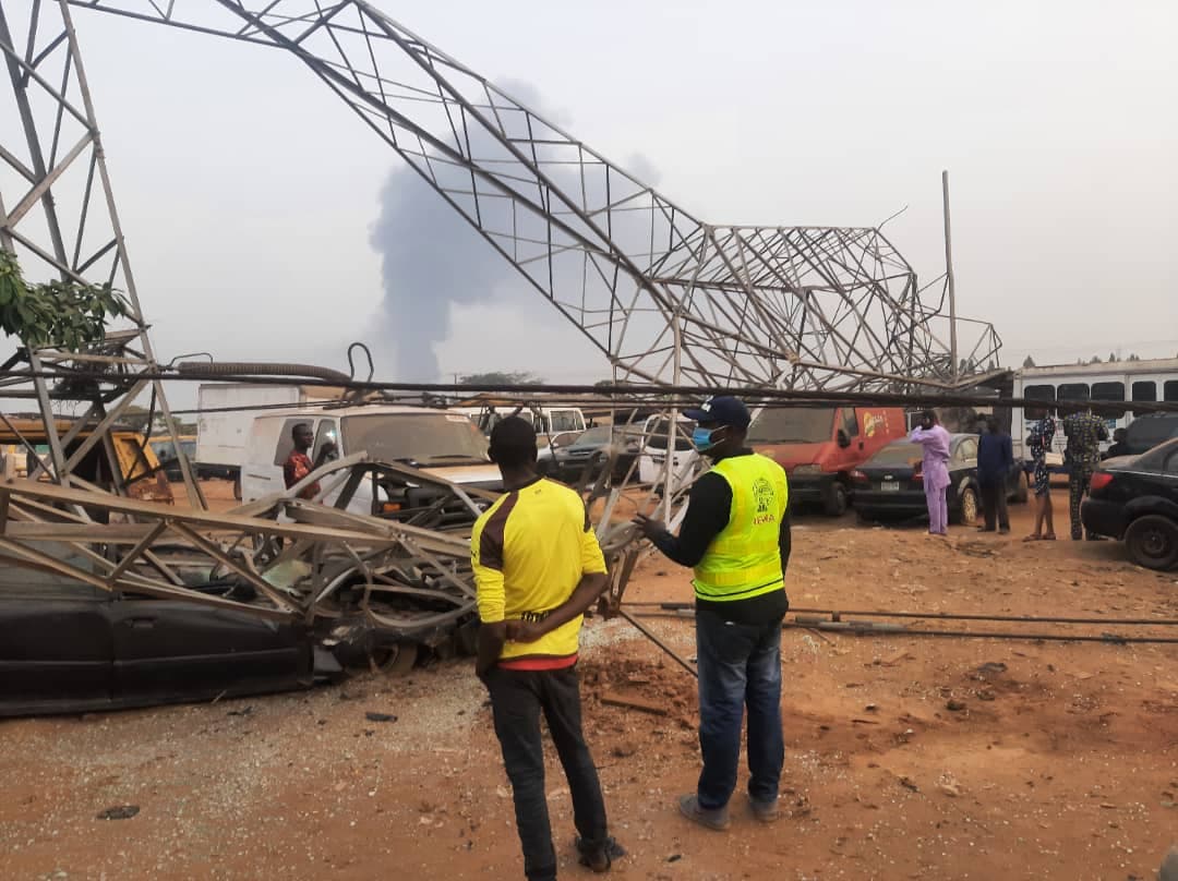 Residents Panic As Electric High-Tension Pole Collapse In Lagos
