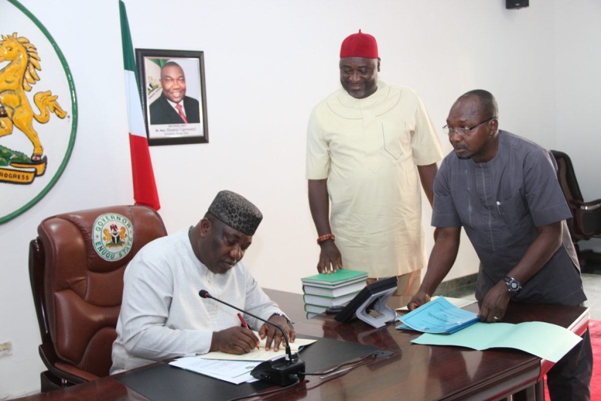 Gov Ugwuanyi signs N186bn 2022 Budget Into Law