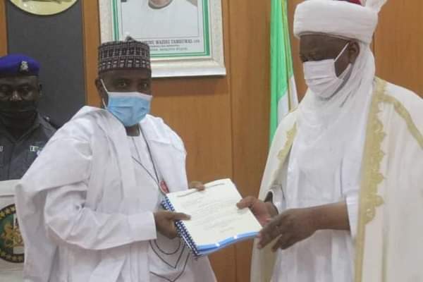Tambuwal Commends Sultan Sa’ad For Peaceful Coexistence