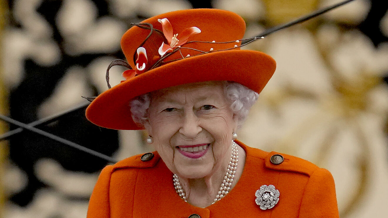 Queen Elizabeth Tests Positive for COVID-19