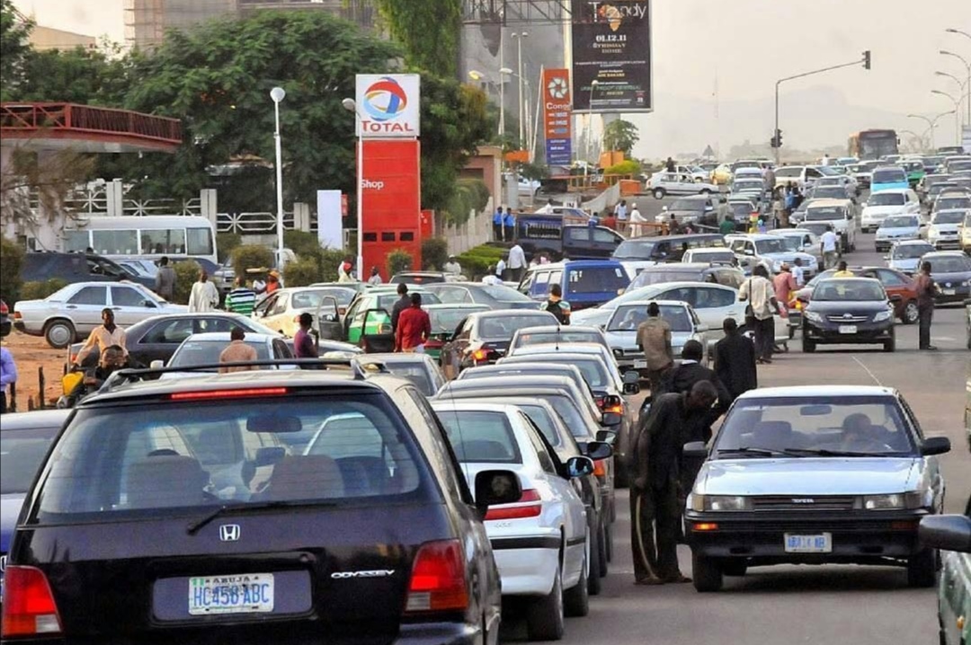 Bad fuel: Marketers, others beg FG to  flood market with petrol