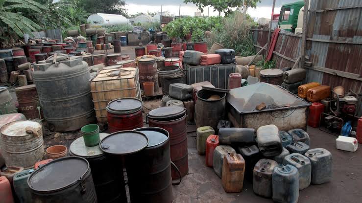 FG laments as $3.27bn crude oil lost to thieves in 14 months
