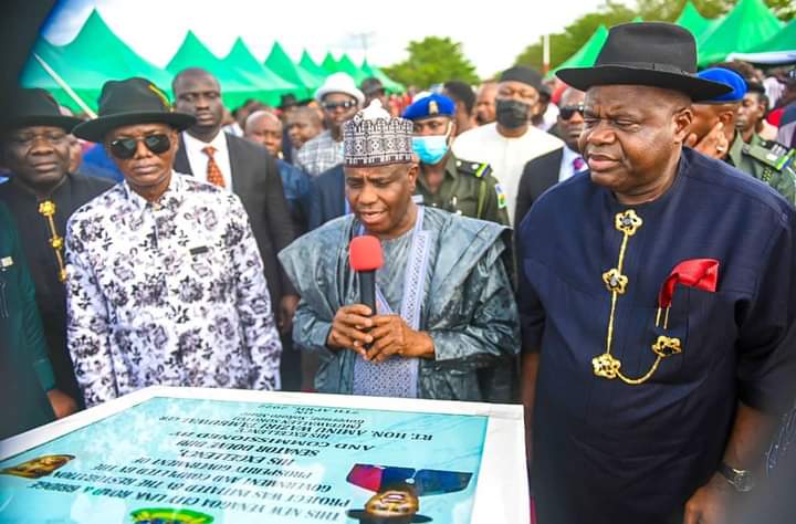 Tambuwal commends Gov.Diri as he Inaugurates project in Bayelsa