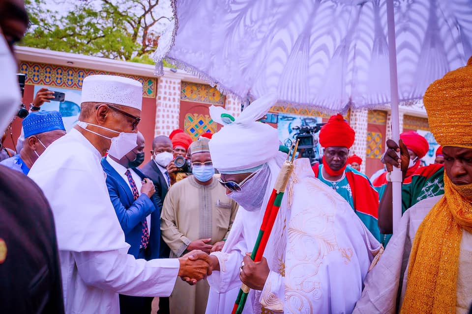 Buhari Meets Victims Of Kano Explosion, Says He Is Extremely Pained