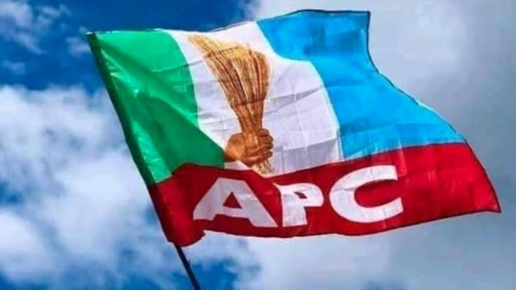 Taraba APC primaries: Six Governorship aspirants threaten to quit APC.