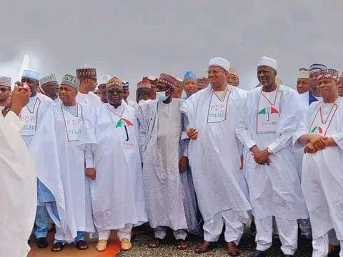 3 Gubernatorial Candidates, 25 APC Chieftains Decamped