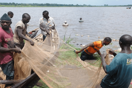 A’Ibom debunks insinuations of substandard boats for fish farmers A’Ibom debunks insinuations of substandard boats for fish farmers