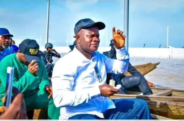 Yahaya Bello Rides Canoe to Visit Flooded Communities In Kogi