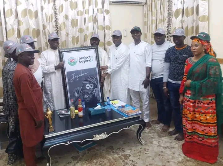 Asiwaju Project Beyond 2023 Visited Sokoto APC Leader, Senator Wamakko