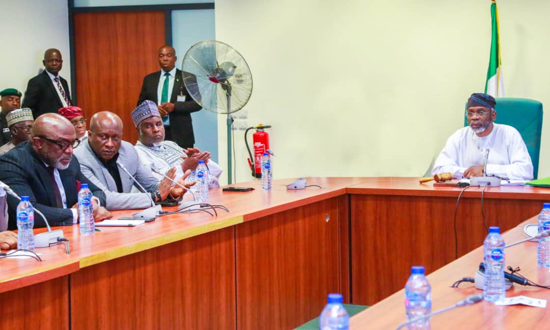 Foreign Airlines’ Trapped Funds: Gbajabiamila, Stakeholders meet, Seek End to Crisis