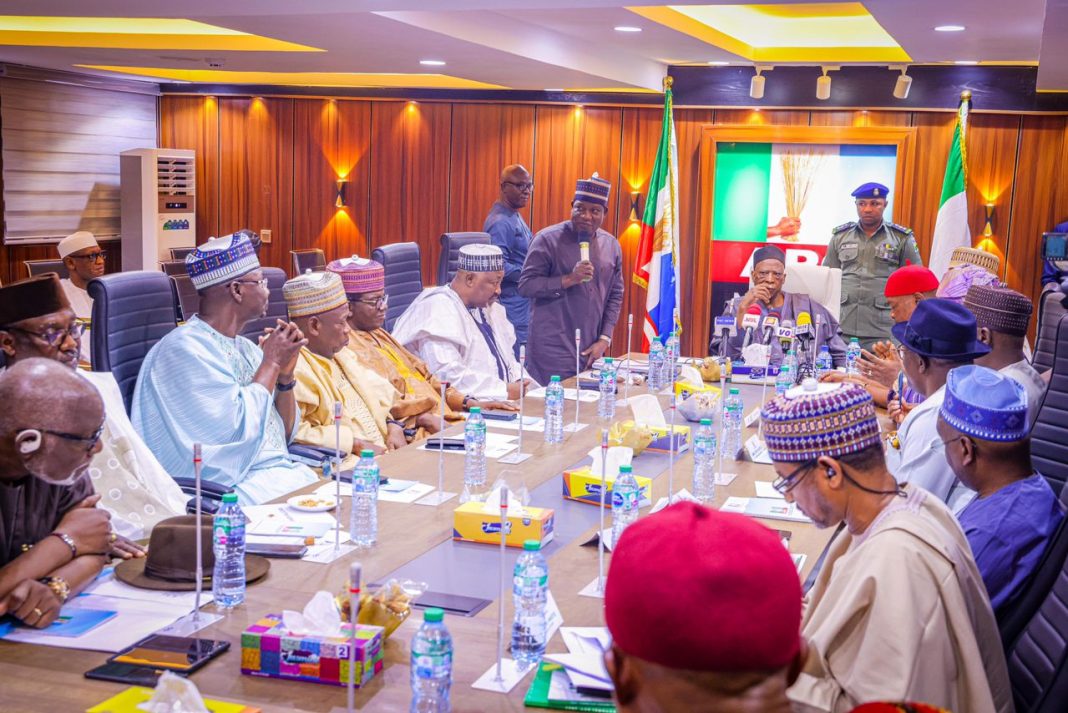 DG APC Presidential Campaign Council Meets National Chairman