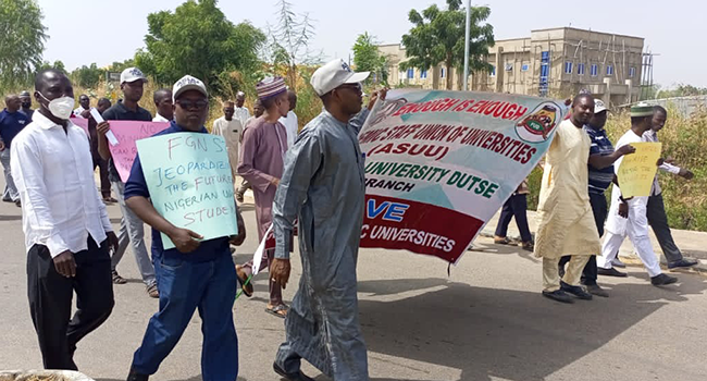 ASUU: Jigawa Branch Protest Against Casualization of Academic Staff