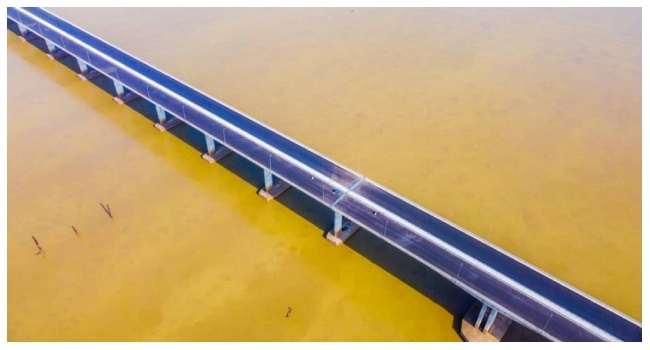 FG Commissions Second Niger Bridge