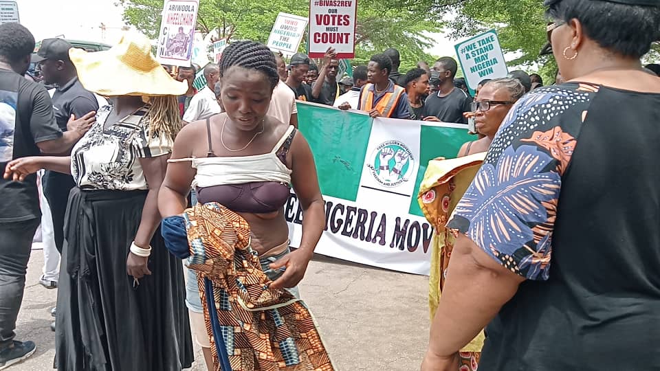 Nigerian Women Protest Naked At US Embassy Over 2023 Election