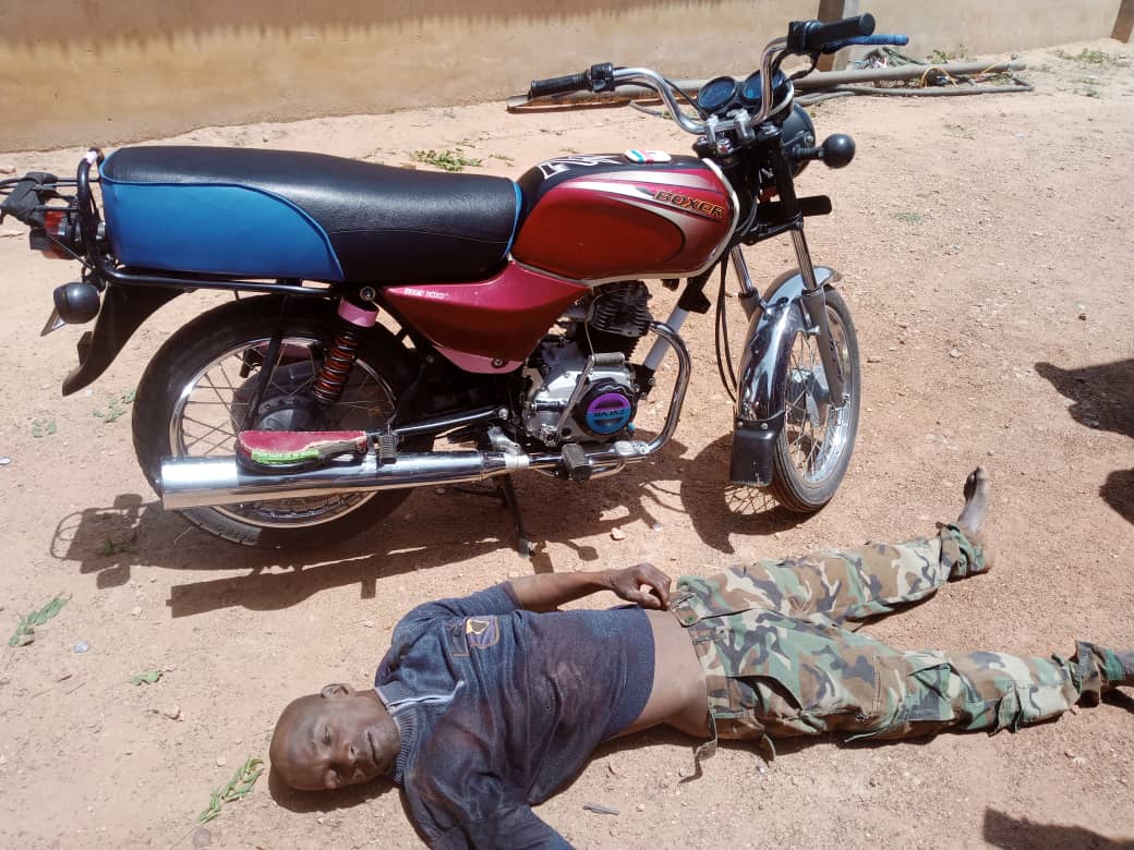 Police sight gangs of bandits in military uniform, killed one in Kaduna