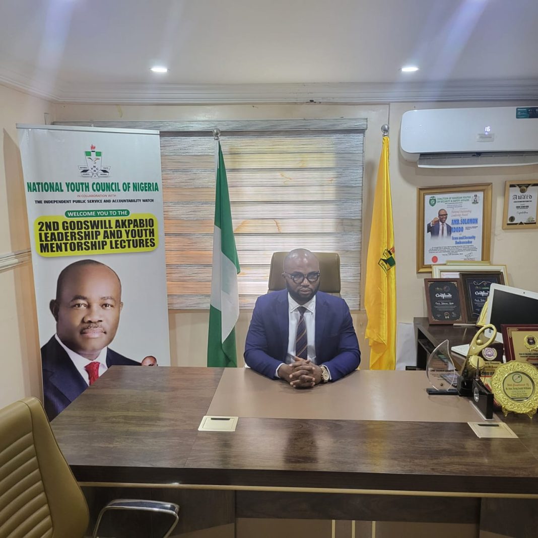 United Youth Group throws weight behind removal of fuel subsidy