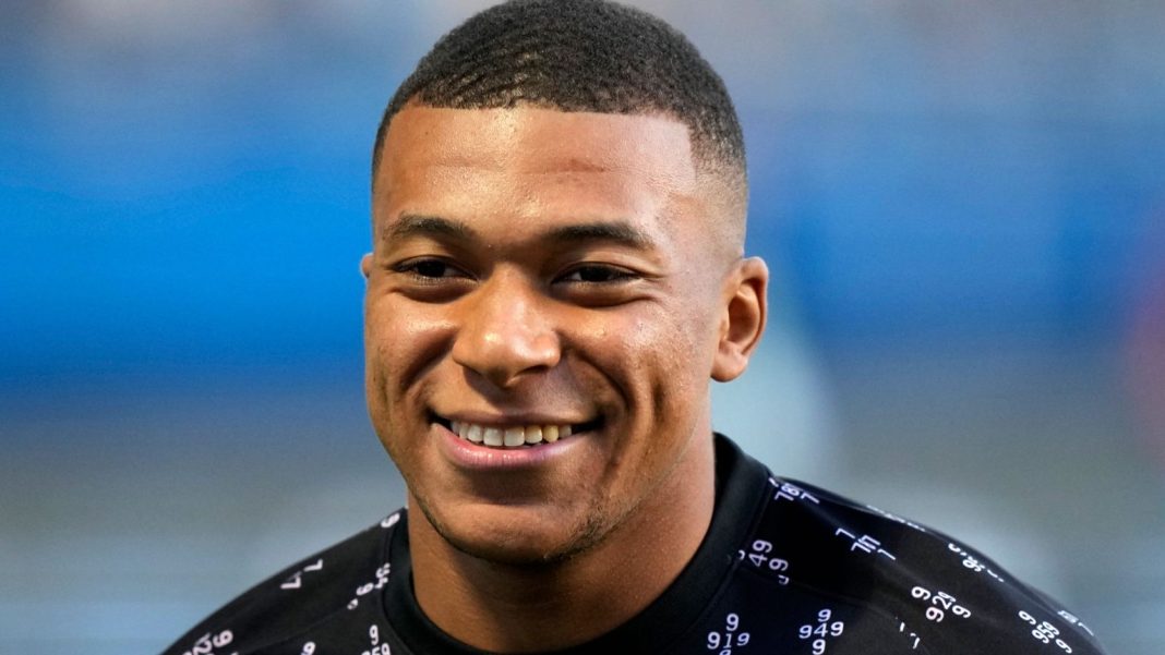 Al Hilal Submits Astounding £259 Million Bid for Kylian Mbappe from PSG