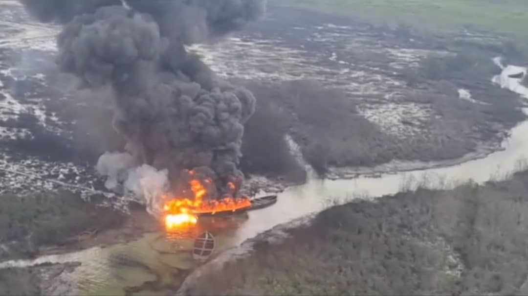 “NAF Air Strikes Disrupt Stolen Crude Oil Operations: Boats Destroyed in Niger Delta”
