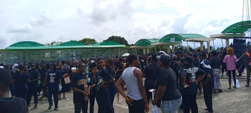 **Breaking News: Protesters Dispersed with Tear Gas as Women Demand Removal of Bayelsa CP Ahead of Election**