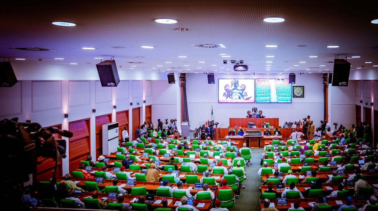 “2024 Budget Advances as House of Representatives Approves Second Reading”