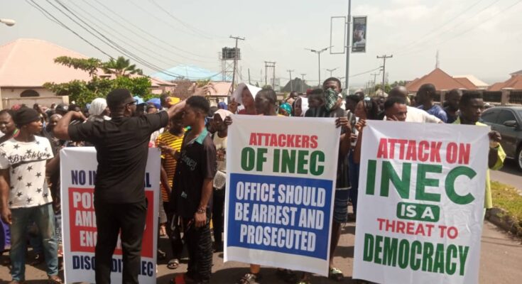 INEC: Kogi youths Stages Massive protest, ask Govt, security agencies to call SDP, Muri Ajaka to order