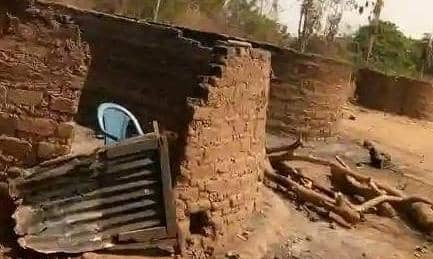 80 Year Old Woman Burnt To Death As Fire Guts Over 50 Houses In Benue State