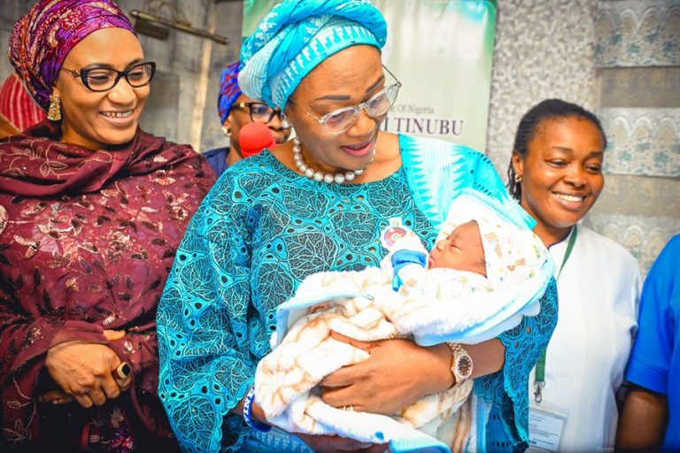 First Lady, Remi Tinubu, Welcomes Abuja’s New Year Baby